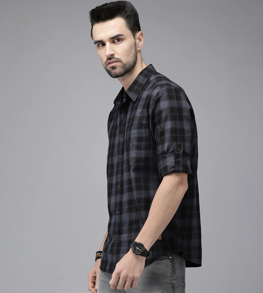 Men Black & Grey Checked Pure Cotton Casual Shirt