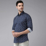 Men Navy Blue Slim Fit Horizontal Striped And Printed Casual Shirt